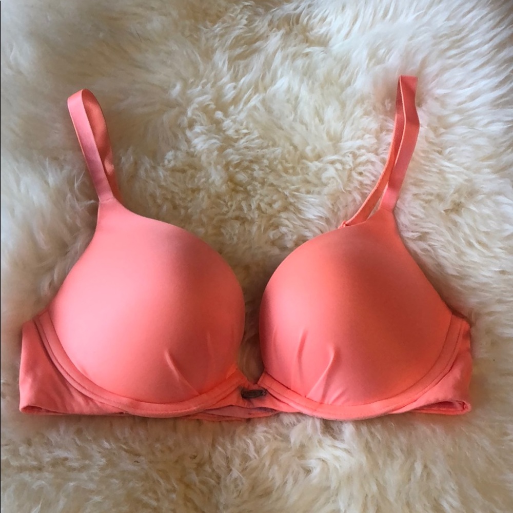 VS Fabulous Push-up Bra 32C